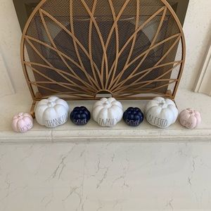 Rae Dunn 7-Piece Pumpkin Set